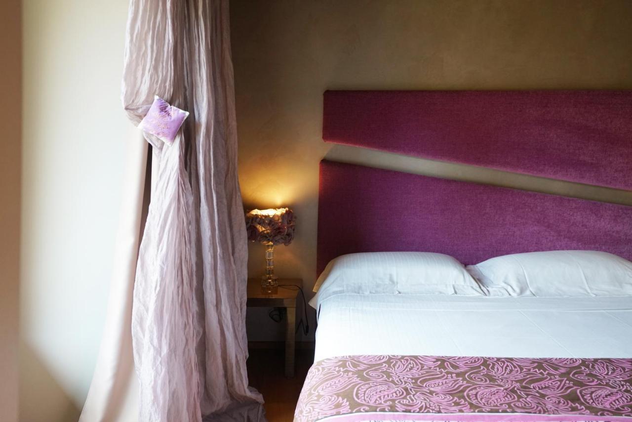 Il Portico - 1711 Luxury Guest House Arlate Dış mekan fotoğraf